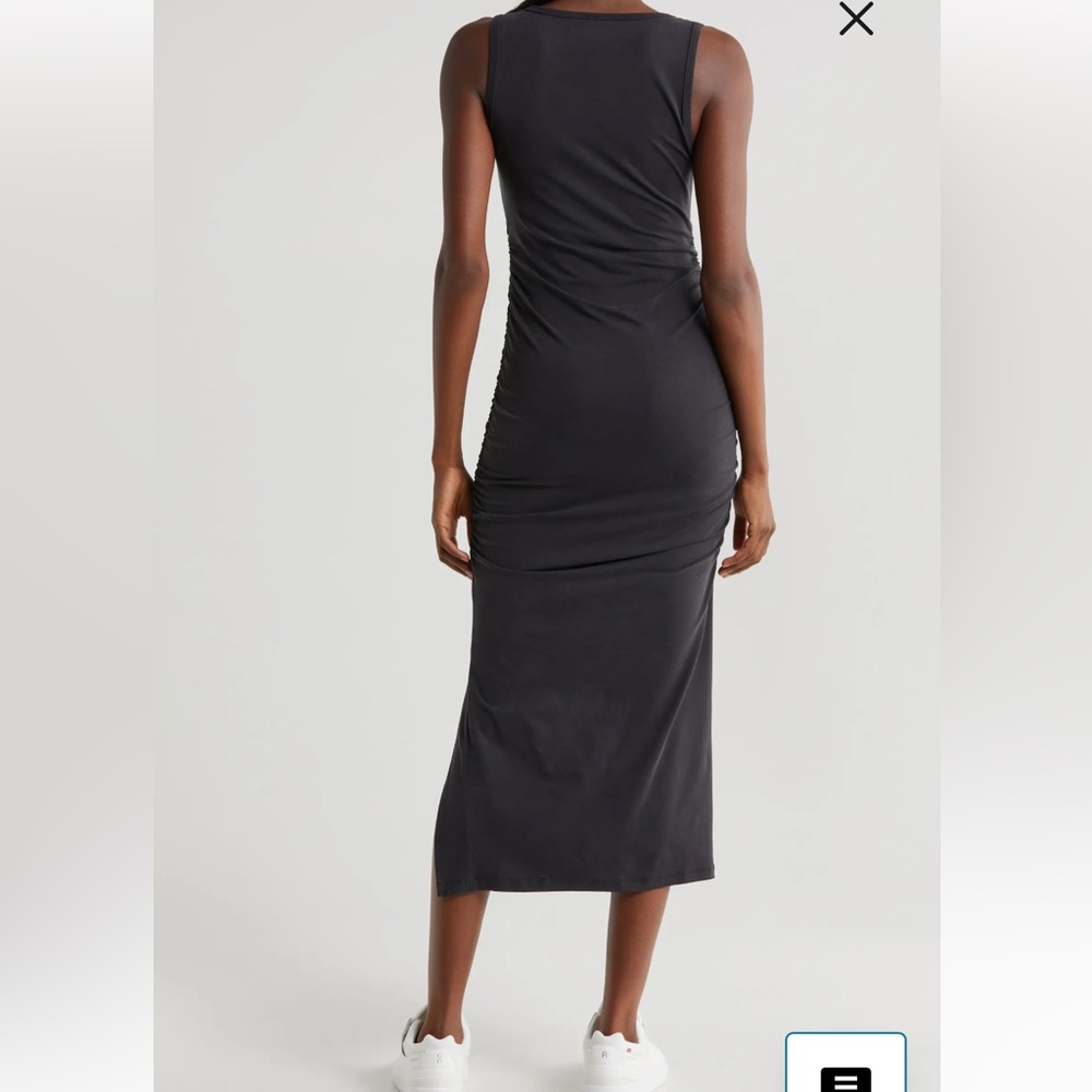 Beyond Yoga Ruched Black Sleeveless Dress - Picture 3 of 7